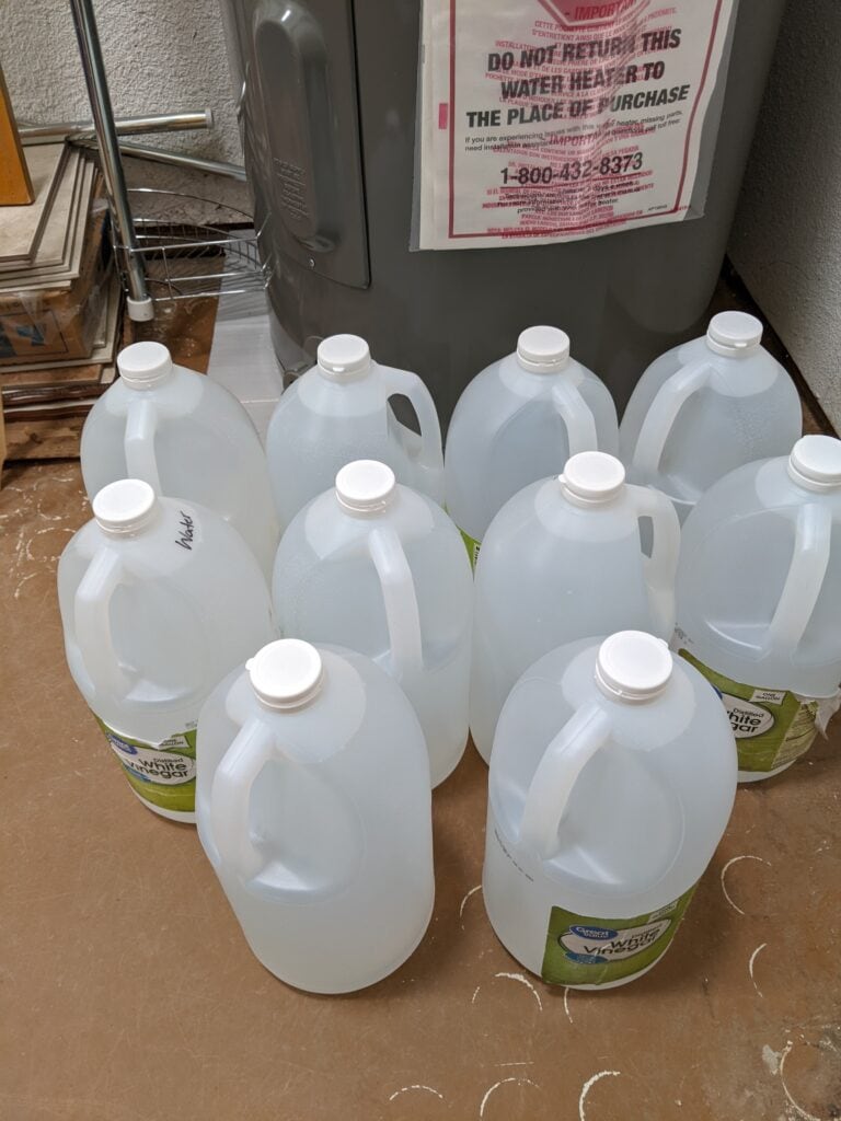 Using vinegar jugs to pack and store water